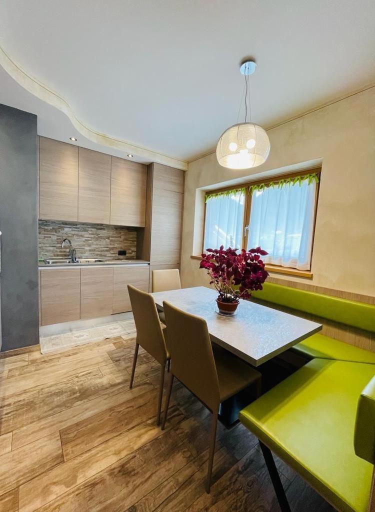 Chalet Sunshine Livigno Exterior photo