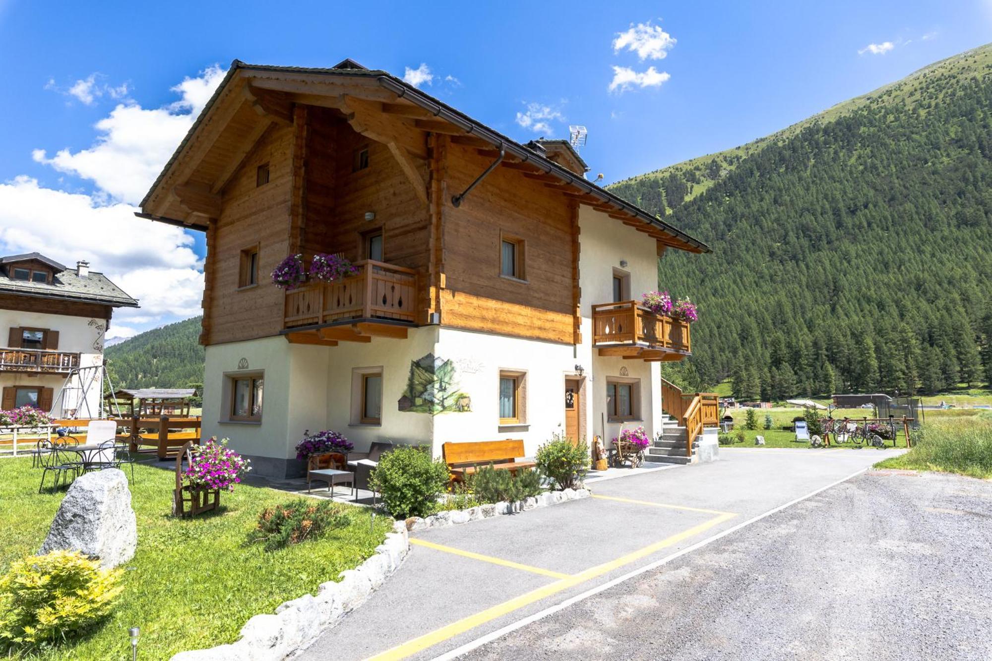 Chalet Sunshine Livigno Exterior photo