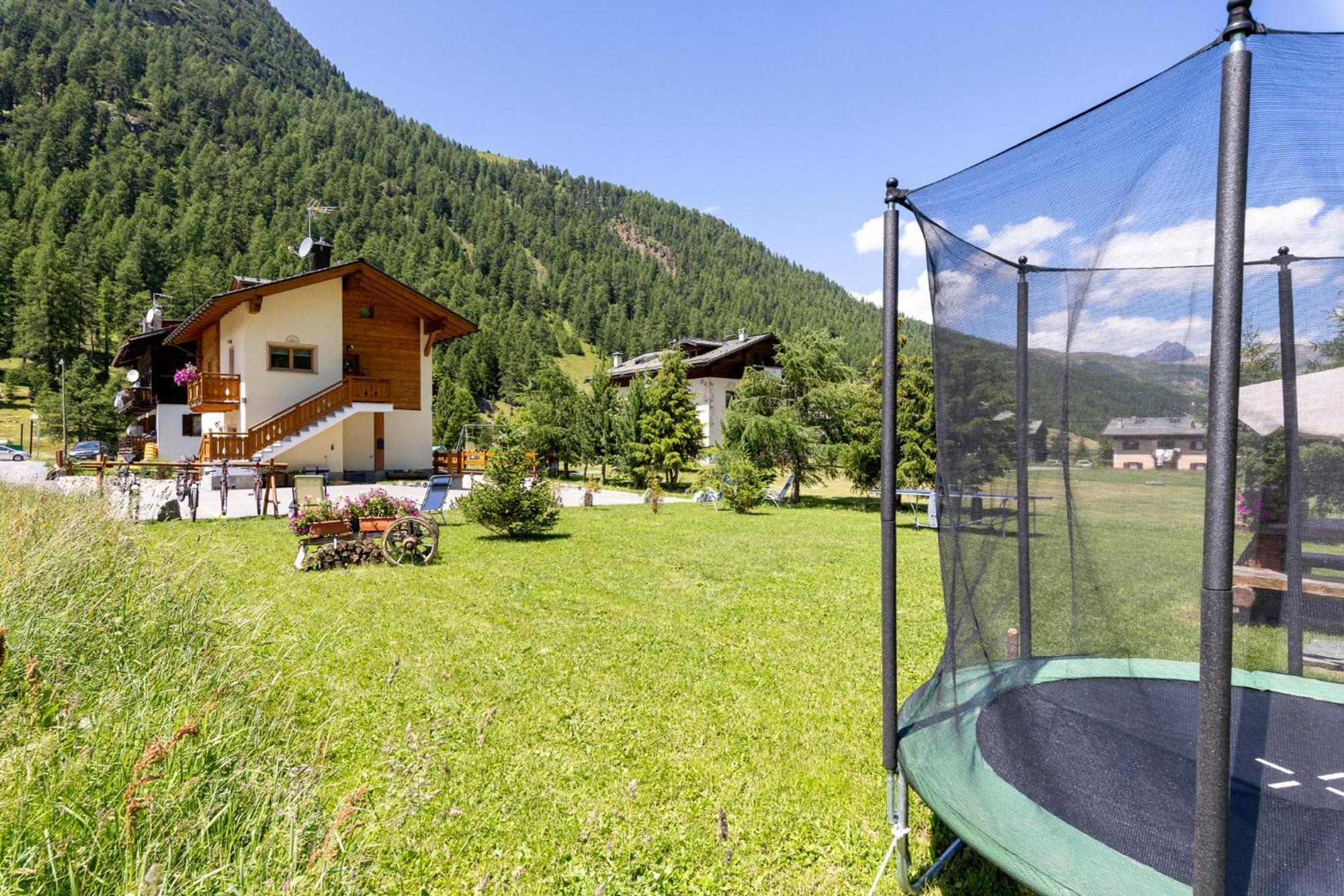 Chalet Sunshine Livigno Exterior photo
